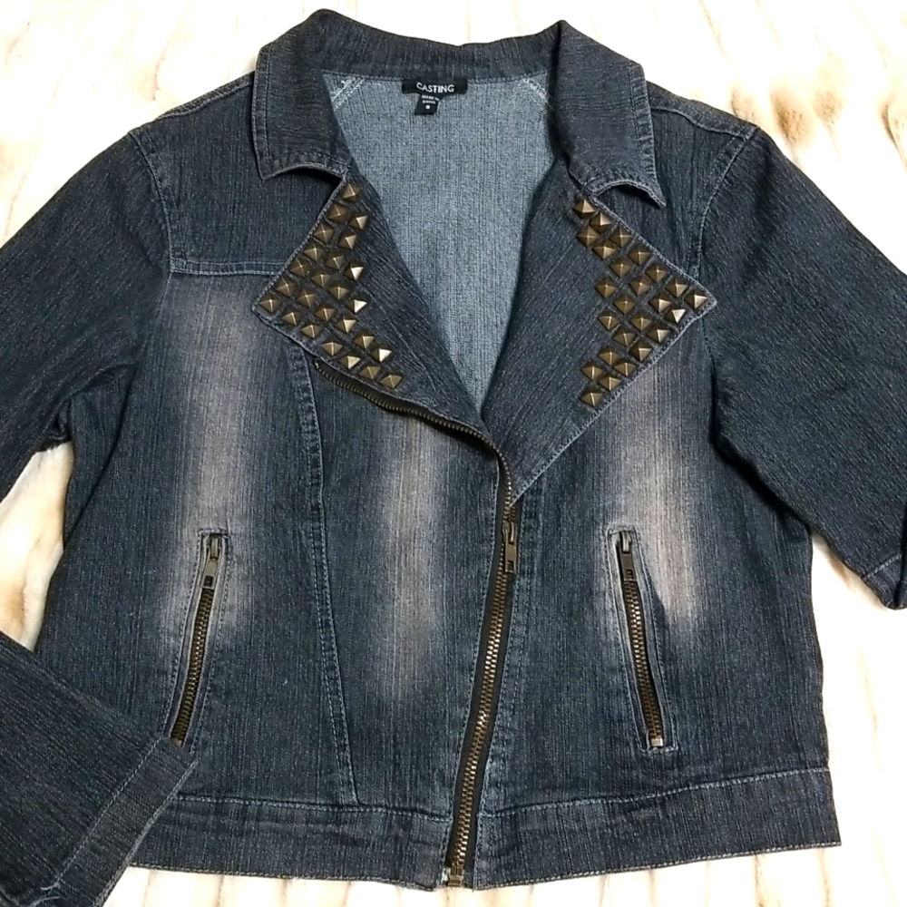 Cropped Dark Denim Jean Jacket w/ Studs Small